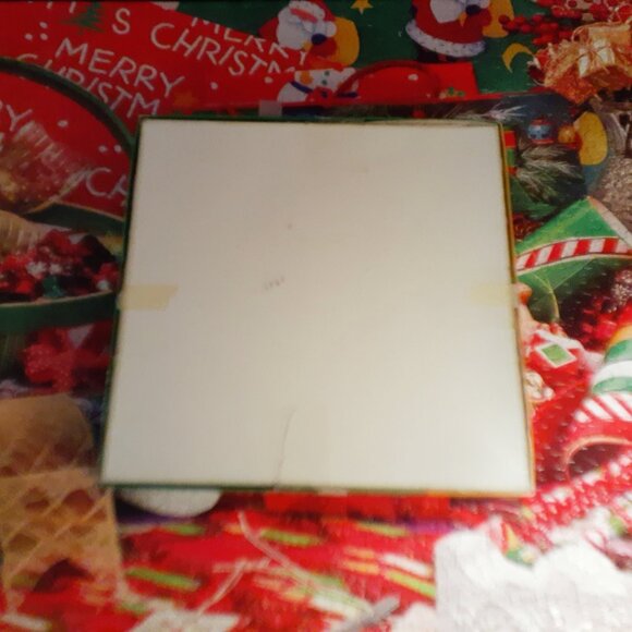 Springbok Jigsaw Puzzle Christmas It's A Wrap 1000 Pieces Complete - Picture 2 of 8